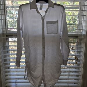 Time and Tru Women's White Button-Up Camisole